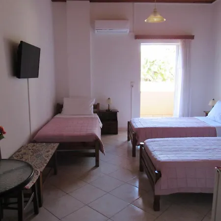 Athina Casa de hóspedes 2*