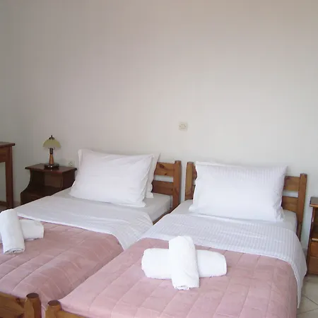 Athina Guest house 2*