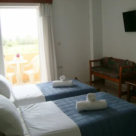 Athina Guest house 2*